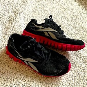 Reebok youth 4.5 sneakers